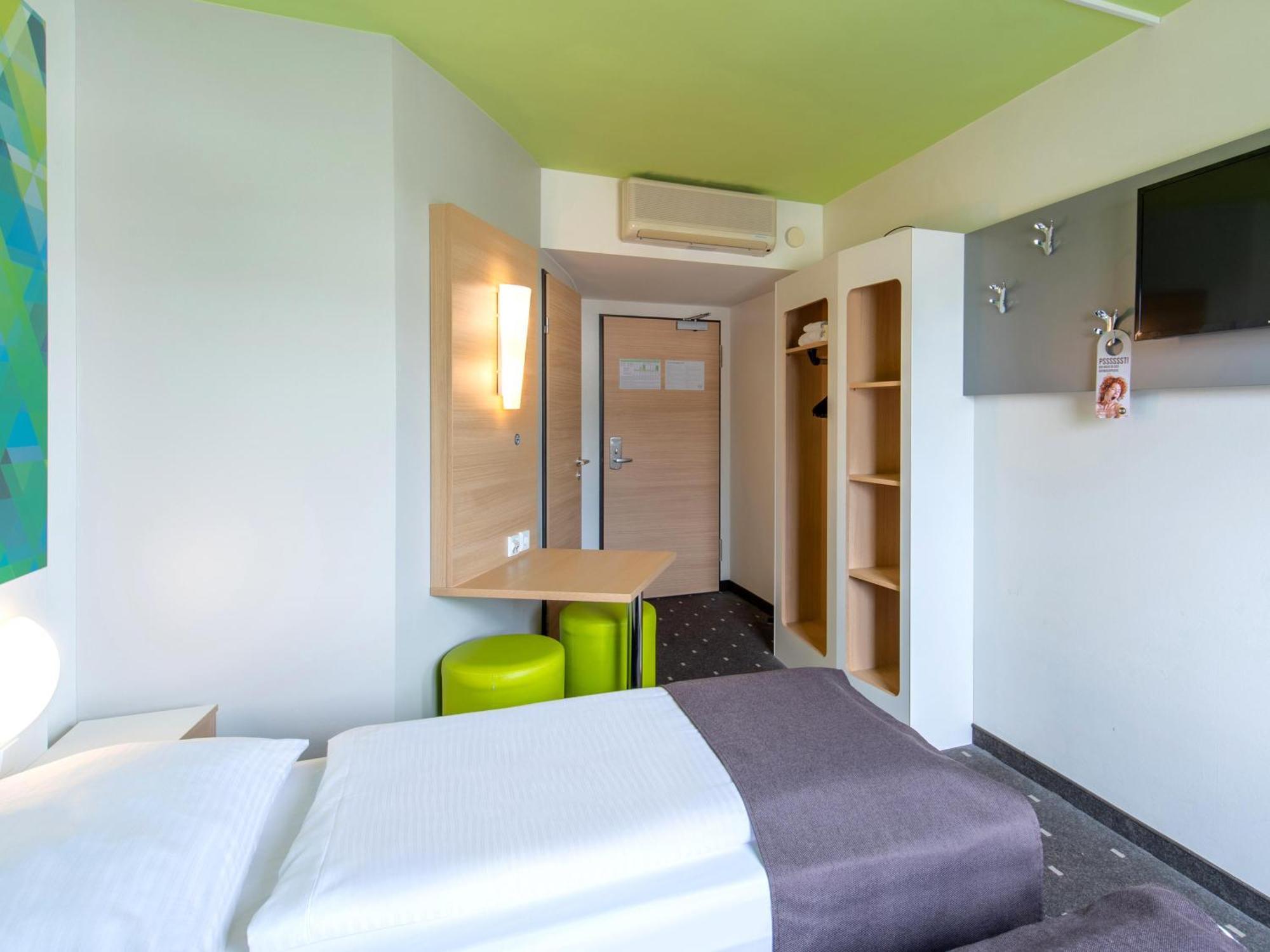 B&B Hotel Erlangen-Sued Eksteriør bilde